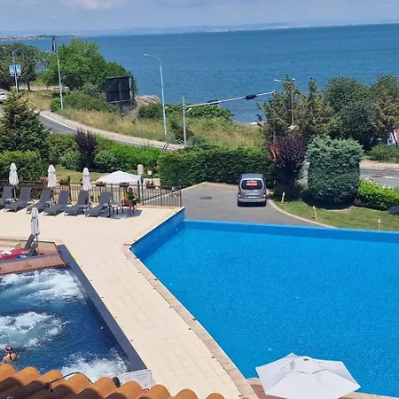 Apartment Eve Santa Marina Iii - Sea, Pools, Relax