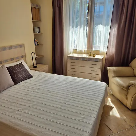 Eve Santa Marina Iii - Sea, Pools, Relax Apartment *